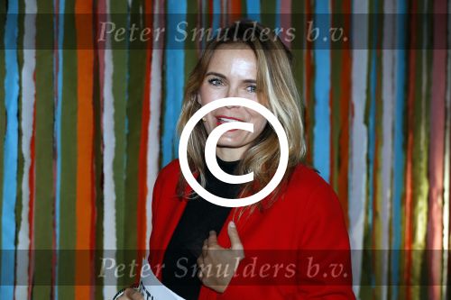 Amsterdam 14 september 2017
Presentatie nieuwe produkten return to sender met Katja Schuurman. Hannah Verboom presenteert het gebeuren. Verder aanwezig de ouders van Katja Birgit Schuurman met Arne Toonen Thijs Romer Sammie en Freek  van Noortwijk