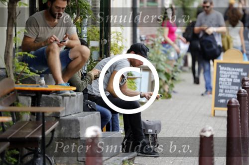 Amsterdam 5 juli 2017
Henry van Loon op terras