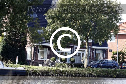 Amsterdam 15 en 17 september 2017
Humberto Tan zijn auto staat voor zijn huis.