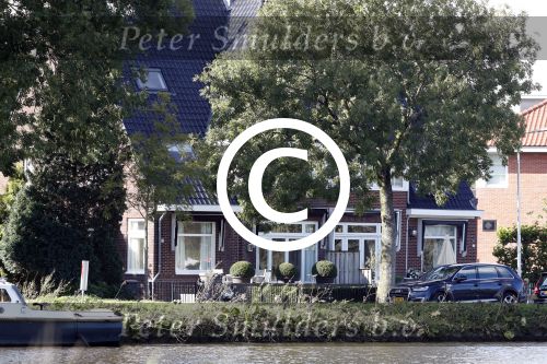 Amsterdam 15 en 17 september 2017
Humberto Tan zijn auto staat voor zijn huis.