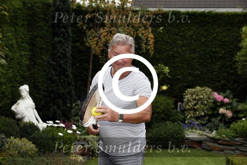 Volendam 5 september 2017
Catharine Keyl interviewt Jan Keizer en zijn vrouw in hun huis in Volendam