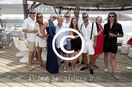 Saint Tropez 3 augustus 2017
Jan des Bouvrie viert zijn 75e verjaardag met familie en vrienden bij Tropezina.