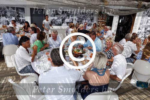 Saint Tropez 3 augustus 2017
Jan des Bouvrie viert zijn 75e verjaardag met familie en vrienden bij Tropezina.
