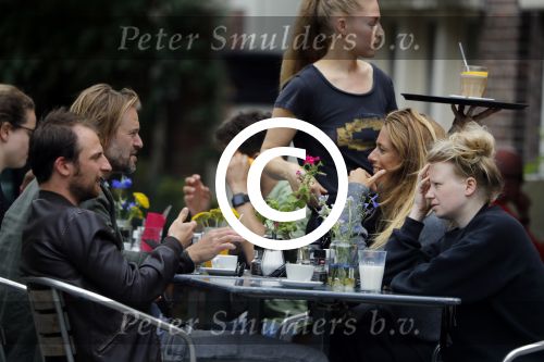 Amsterdam 11 juli 2017 
Jasper Krabbe met zijn nieuwe vriendin ANNEMARIEKE VAN DRIMMELEN