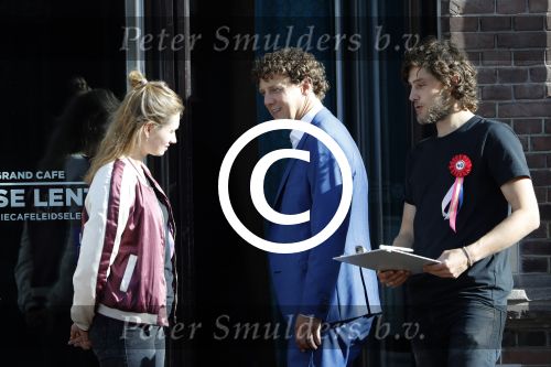 Leiden 2 juli 2017 
Jochem Myjer en zijn vriendin Marloes Novan vieren de 40e verjaardag van Jochem met familie en vrienden.