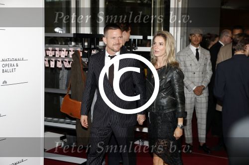 Amsterdam 11 september 2017 
Premiere Nationa Ballet in de stopera. Johnny de Mol met zijn verloofde Anouk v Schie