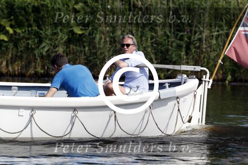 Amsterdam / Ouderkerk aan de Amstel 21 juli 2017
Jort Kelder en Mark Rutte varen met sloep/boot van Jort over de Amstel.