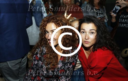 Amsterdam 14 september 2017
Presentatie nieuwe produkten return to sender met Katja Schuurman. Hannah Verboom presenteert het gebeuren. Verder aanwezig de ouders van Katja Birgit Schuurman met Arne Toonen Thijs Romer Sammie en Freek  van Noortwijk