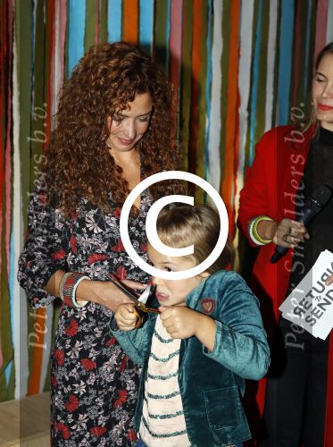 Amsterdam 14 september 2017
Presentatie nieuwe produkten return to sender met Katja Schuurman. Hannah Verboom presenteert het gebeuren. Verder aanwezig de ouders van Katja Birgit Schuurman met Arne Toonen Thijs Romer Sammie en Freek  van Noortwijk