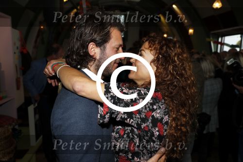 Amsterdam 14 september 2017
Presentatie nieuwe produkten return to sender met Katja Schuurman. Hannah Verboom presenteert het gebeuren. Verder aanwezig de ouders van Katja Birgit Schuurman met Arne Toonen Thijs Romer Sammie en Freek  van Noortwijk