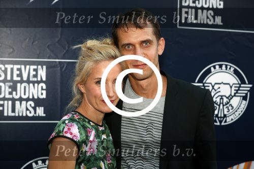 Apeldoorn 2 september 2017
Premiere Spaak in Omnisport . De hoofdrollen worden oa gespeeld door Tim Douwsma Aart Staartjes en Saskia Elise. Steven de Jong is de producent
Klavertje Patijn