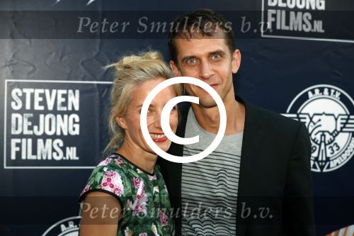 Apeldoorn 2 september 2017
Premiere Spaak in Omnisport . De hoofdrollen worden oa gespeeld door Tim Douwsma Aart Staartjes en Saskia Elise. Steven de Jong is de producent
Klavertje Patijn