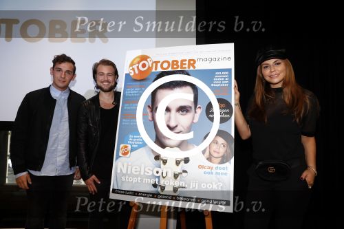 Amsterdam 8 september 2017
Presentatie 3 ambassadeurs die dit jaar gaan stoppen met roken met Stoptober, namelijk zanger Nielson, zakenvrouw Olcay Gulsen en radio-DJ Koen Hansen in Vondel CS