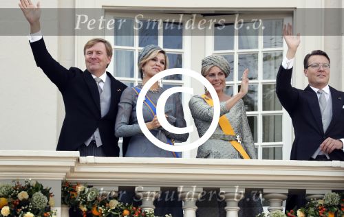 Den Haag 19 september 2017
Koningin Maxima Koning Willem Alexander Prins Constantijn en Prinses Laurentien tijdens prinsjesdag op het binnenhof en op het balkon van paleis Noordeinde