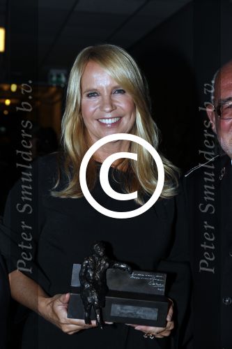 Amsterdam 16 september 2017  
Linda de Mol krijgt op het gala van het leger des heils de Marjoor Boshardt prijs in AFAX live