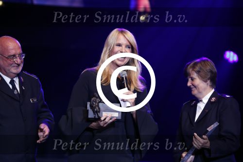 Amsterdam 16 september 2017  
Linda de Mol krijgt op het gala van het leger des heils de Marjoor Boshardt prijs in AFAX live