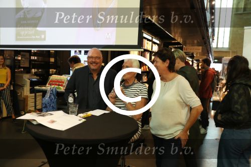Maastricht, 9 September 2017
Uitreiking boek van Loek Kessels (Schrijf het maar aan Mona, in het weekblad Story) met de titel \
