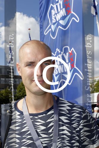 Amsterdam 3 september 2017  
ALS Cityswim in de amsterdamse grachten. Maarten v d Weijden