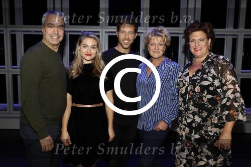 Hoorn 12 september 2017
Albert Verlinde en stage entertainment presenteren cast Annie MG Schmidt. Marjolein Touw