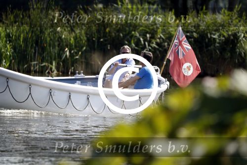 Amsterdam / Ouderkerk aan de Amstel 21 juli 2017
Jort Kelder en Mark Rutte varen met sloep/boot van Jort over de Amstel.