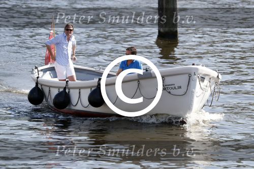 Amsterdam / Ouderkerk aan de Amstel 21 juli 2017
Jort Kelder en Mark Rutte varen met sloep/boot van Jort over de Amstel.