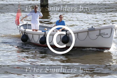 Amsterdam / Ouderkerk aan de Amstel 21 juli 2017
Jort Kelder en Mark Rutte varen met sloep/boot van Jort over de Amstel.