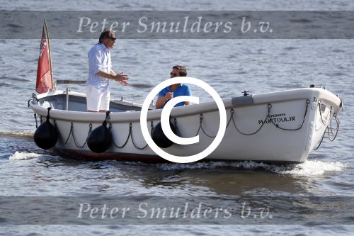Amsterdam / Ouderkerk aan de Amstel 21 juli 2017
Jort Kelder en Mark Rutte varen met sloep/boot van Jort over de Amstel.