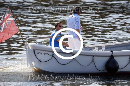 Amsterdam / Ouderkerk aan de Amstel 21 juli 2017
Jort Kelder en Mark Rutte varen met sloep/boot van Jort over de Amstel.