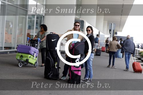 Schiphol 26 juli 2017
Martijn Krabbe en zijn vriendin Noi pakon vertrekken op vakantie naar Mauritius