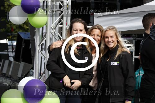 Amsterdam 9 september 2017
Edwin Evers staat op Run van radio 538 bij het Science park. Maud Burgers met collegas