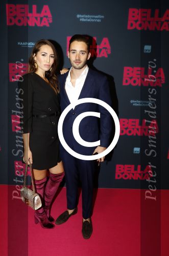 Amsterdam 11 september 2017
Premiere Bella Donna\'s in pathe arena. Nathan Moszcowicz met vriendin Nadeche de Zwart
