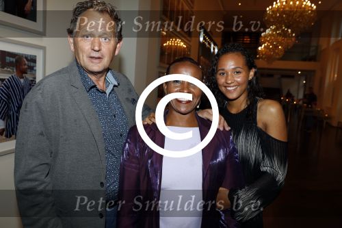 Amsterdam 8 september 2017
Premiere Sweeney Todd in het nieuwe de la Mar theater. Nelli Cooman met man en dochter