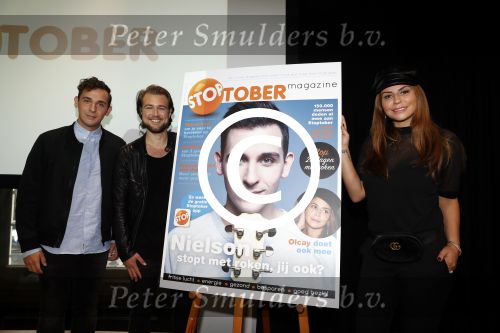 Amsterdam 8 september 2017
Presentatie 3 ambassadeurs die dit jaar gaan stoppen met roken met Stoptober, namelijk zanger Nielson, zakenvrouw Olcay Gulsen en radio-DJ Koen Hansen in Vondel CS