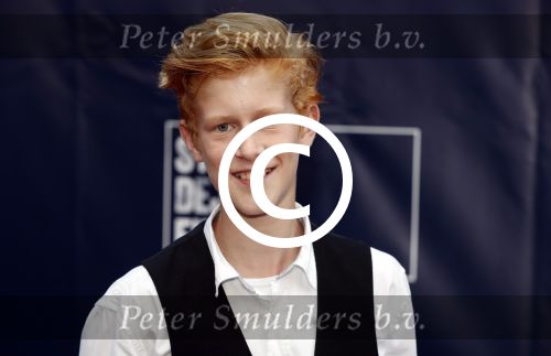 Apeldoorn 2 september 2017
Premiere Spaak in Omnisport . De hoofdrollen worden oa gespeeld door Tim Douwsma Aart Staartjes en Saskia Elise. Steven de Jong is de producent
Owen Kaat