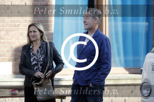 Leiden 2 juli 2017 
Jochem Myjer en zijn vriendin Marloes Novan vieren de 40e verjaardag van Jochem met familie en vrienden. Peter Heerschop met vrouw