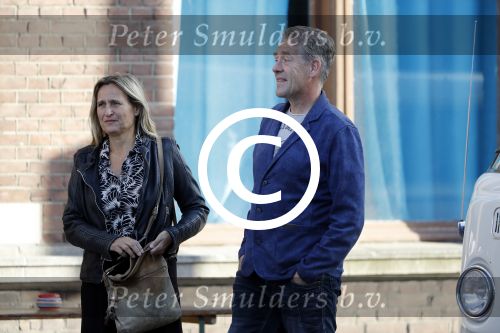 Leiden 2 juli 2017 
Jochem Myjer en zijn vriendin Marloes Novan vieren de 40e verjaardag van Jochem met familie en vrienden. Peter Heerschop met vrouw