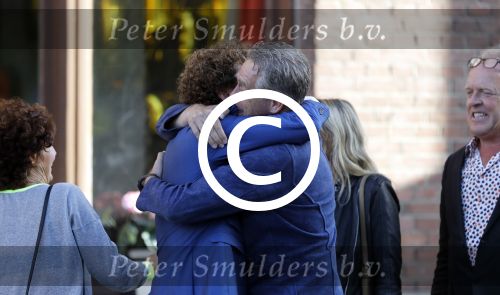 Leiden 2 juli 2017 
Jochem Myjer en zijn vriendin Marloes Novan vieren de 40e verjaardag van Jochem met familie en vrienden. Peter Heerschop met vrouw