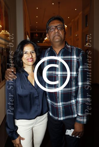 Amsterdam 8 september 2017
Premiere Sweeney Todd in het nieuwe de la Mar theater. Prem Radhakishun met vrouw