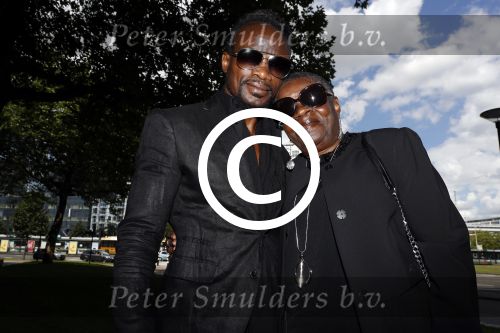 Rotterdam 6 augustus 2017
Regilio Tuur met zijn moeder in Rotterdam