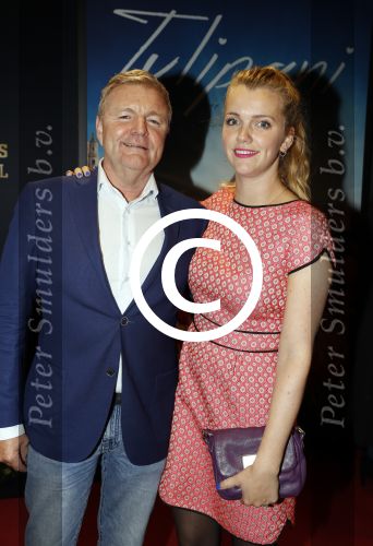 Utrecht 20 september 2017
Premiere Tulipani van Mike van Diem tijdens de filmdagen Utrecht. Rene Mioch met dochter