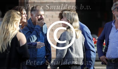 Leiden 2 juli 2017 
Jochem Myjer en zijn vriendin Marloes Novan vieren de 40e verjaardag van Jochem met familie en vrienden. Ricky Koole met man Leo Blokhuis