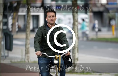Amsterdam 26 juli 2017
Rik v d Westelaken op de fiets in Amsterdam