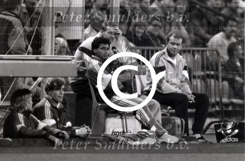 Romario (geblesseerd) en Mart v d Heuvel 1989