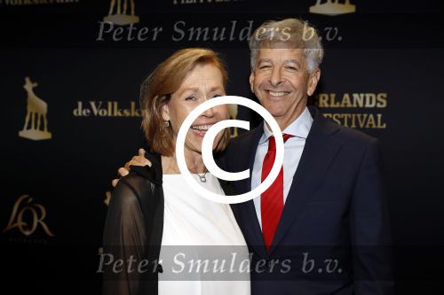 Utrecht 20 september 2017
Premiere Tulipani van Mike van Diem tijdens de filmdagen Utrecht. Ronald Plasterk met vrouw