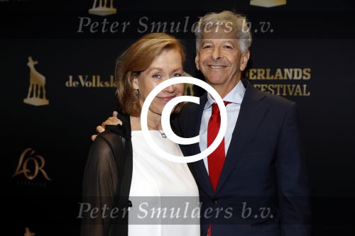 Utrecht 20 september 2017
Premiere Tulipani van Mike van Diem tijdens de filmdagen Utrecht. Ronald Plasterk met vrouw