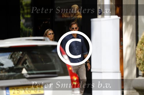Amsterdam 1 september 2017  
Ronald de Boer met zijn dochter Demi in amsterdam zuid