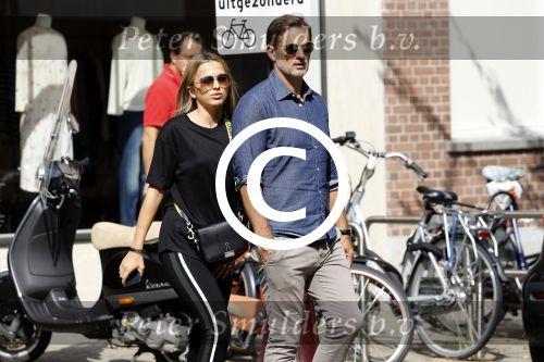 Amsterdam 1 september 2017  
Ronald de Boer met zijn dochter Demi in amsterdam zuid