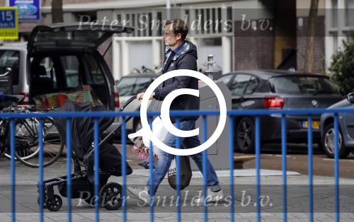 Amsterdam 15 september 2017 
Ronald de Boer achter kinderwagen