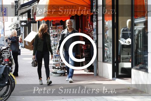 Amsterdam 7 september 2017 
Ruud Gullit met zijn vriendin Karin de Rooy op de pc hooftstraat