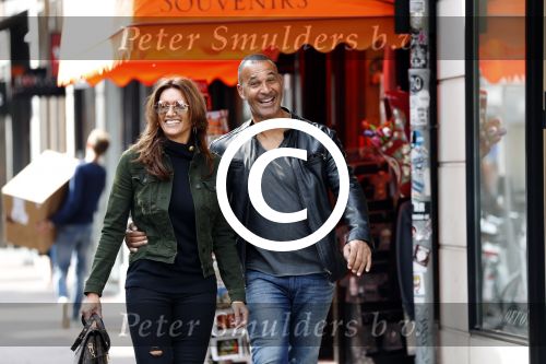 Amsterdam 7 september 2017 
Ruud Gullit met zijn vriendin Karin de Rooy op de pc hooftstraat